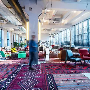 2* Hotel Fabrika &